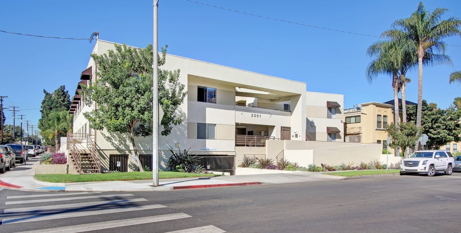 2001-2005 Grismer Avenue, Burbank, CA 91504